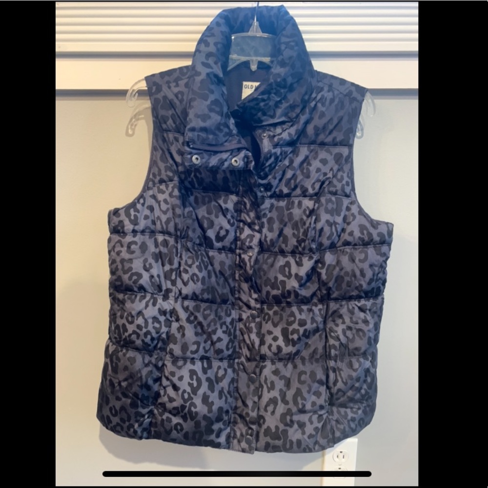 Old Navy Leopard Puffer Vest